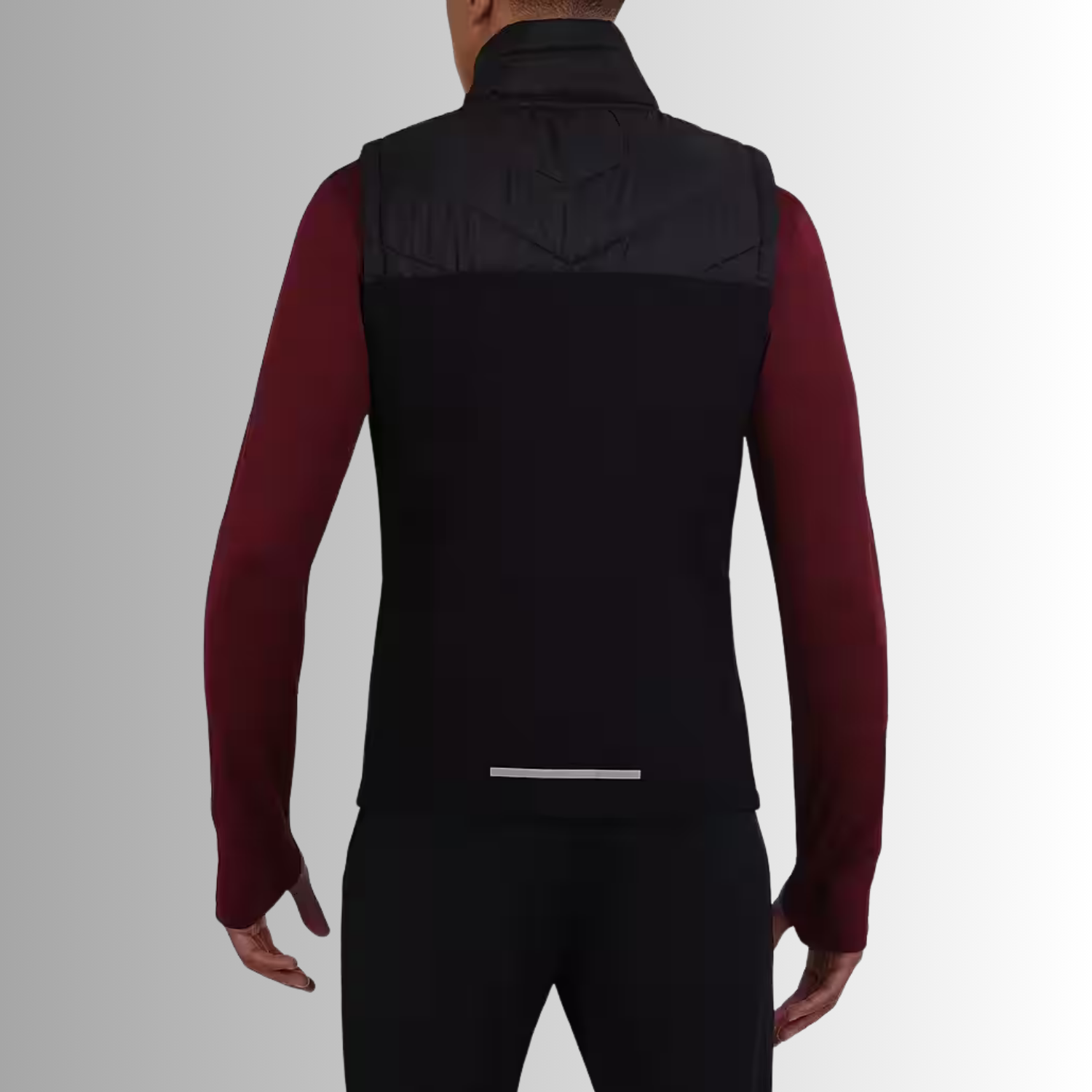 TCA Herren Excel Runner Leichte und gepolsterte Weste mit Reißverschlusstaschen Schwarz Größe: S, L, XL