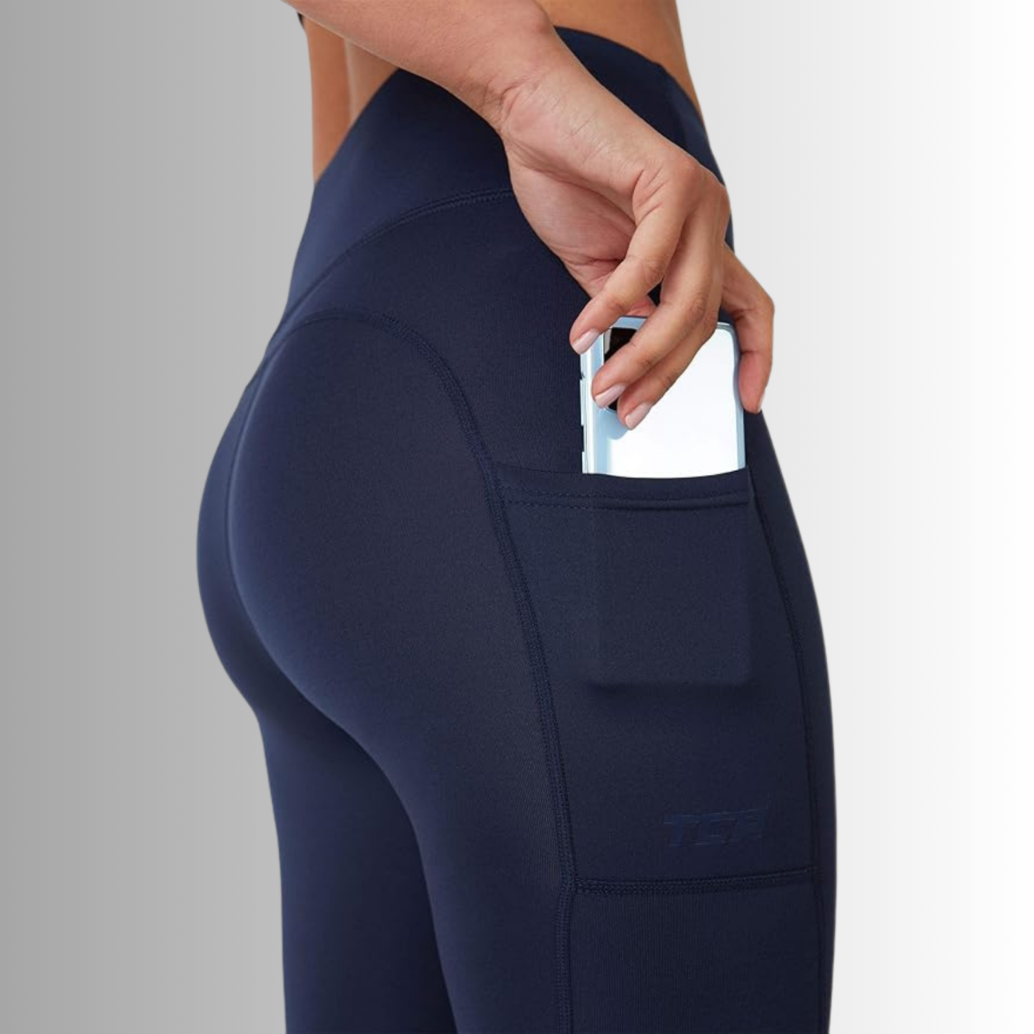 TCA SuperThermo Performance Leggings für Damen High Waist Blickdicht Sportleggings mit Handytasche, Laufhose für Yoga & Fitness Größe: S, M