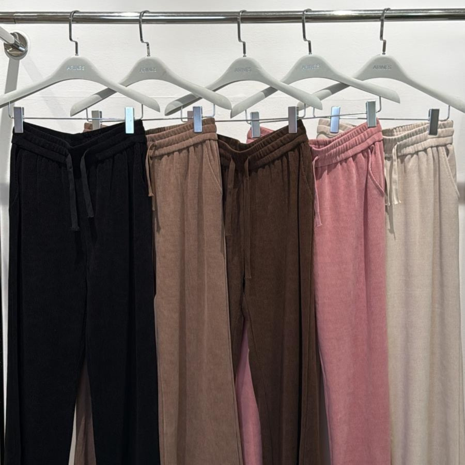 Cordgose Damen Hose Größe: S, M, L
