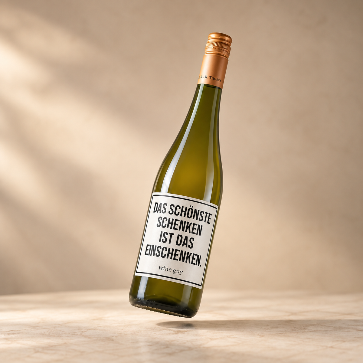 Weißwein mit Spruch | Das Schönste schenken ist das Einschenken