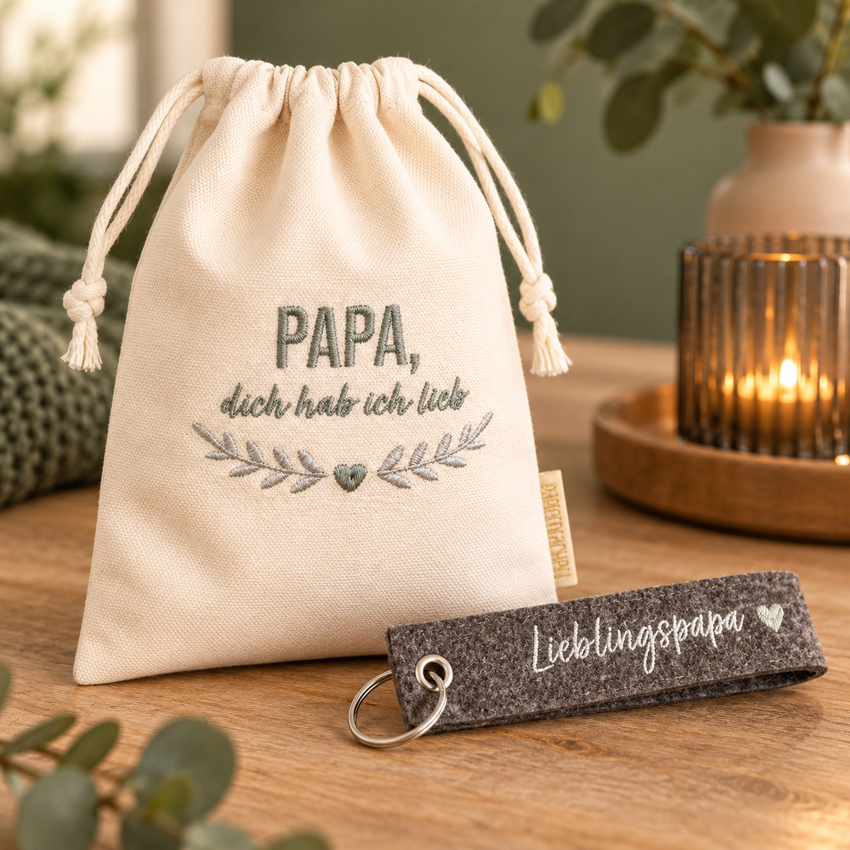 Geschenkset für Papa  „Lieblingspapa“ Schlüsselanhänger mit Säckchen