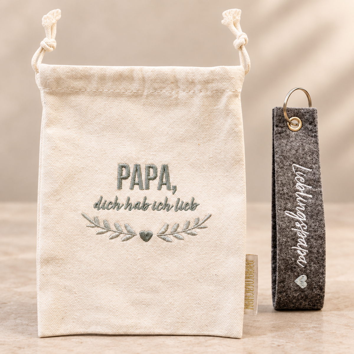 Geschenkset für Papa  „Lieblingspapa“ Schlüsselanhänger mit Säckchen