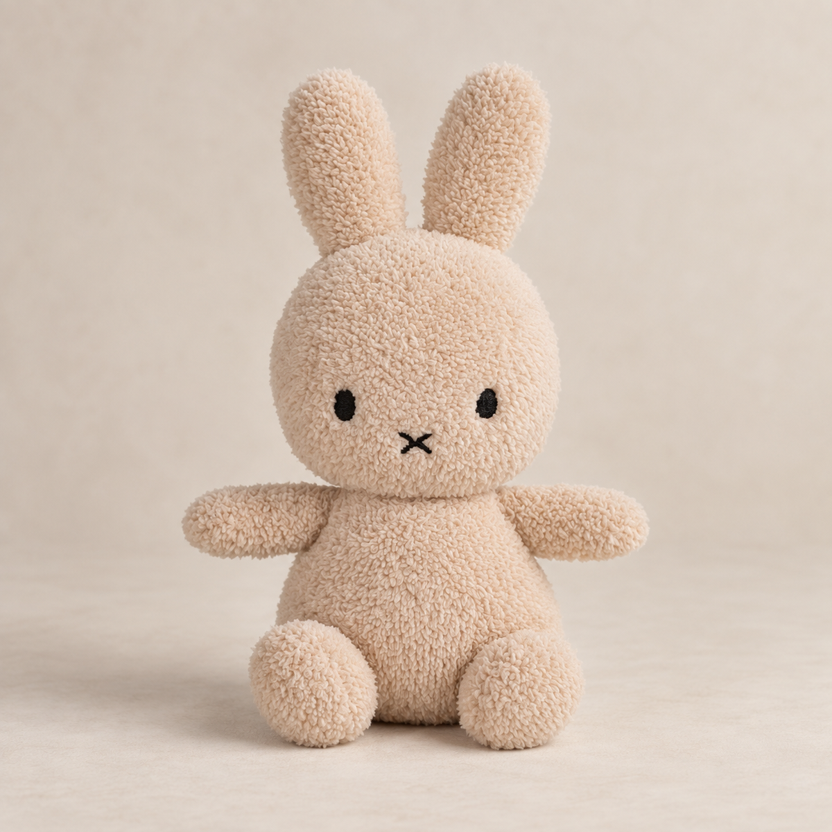 Miffy Terry Plüschfigur 23 cm  Beige Bon Ton Toys