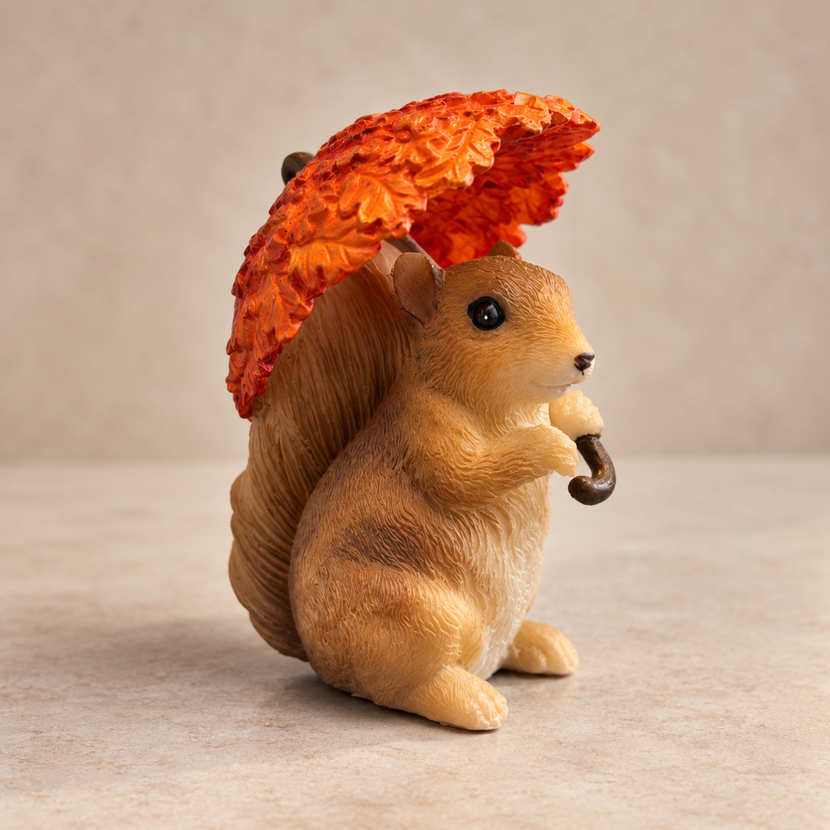 LED-Geschenkset „Eichhörnchen Alfie“  herbstliche Dekofigur mit Schirm