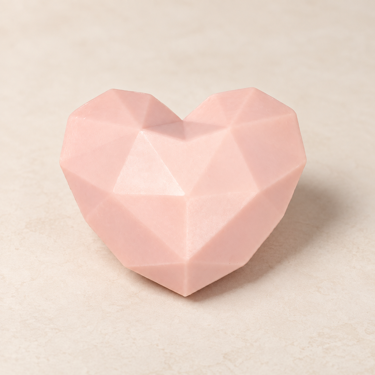 DEARSOAP „Little Heart of Soap“ – Herzseife Rosa  100 g