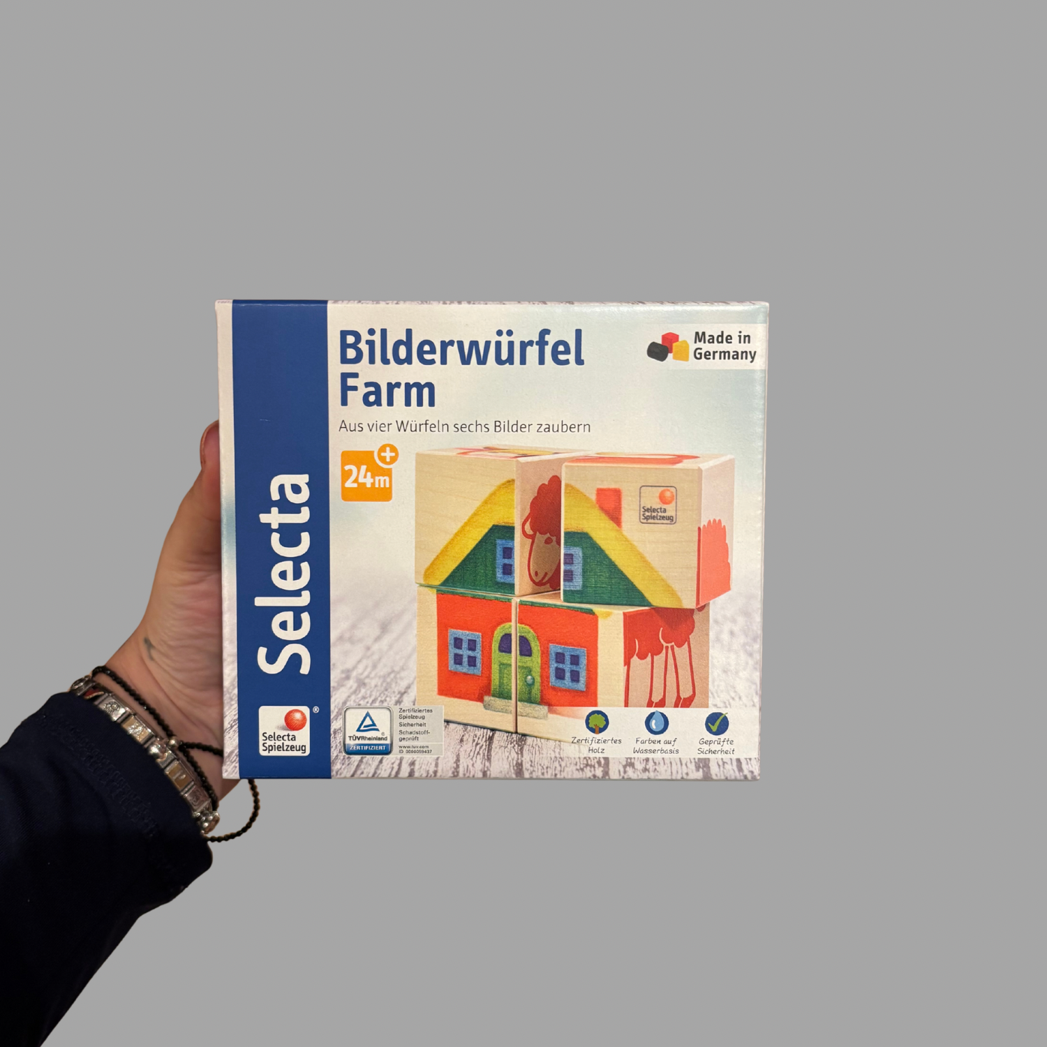 Selecta 62052 Bilderwürfel Farm, Würfelpuzzle aus Holz, 4 Teile